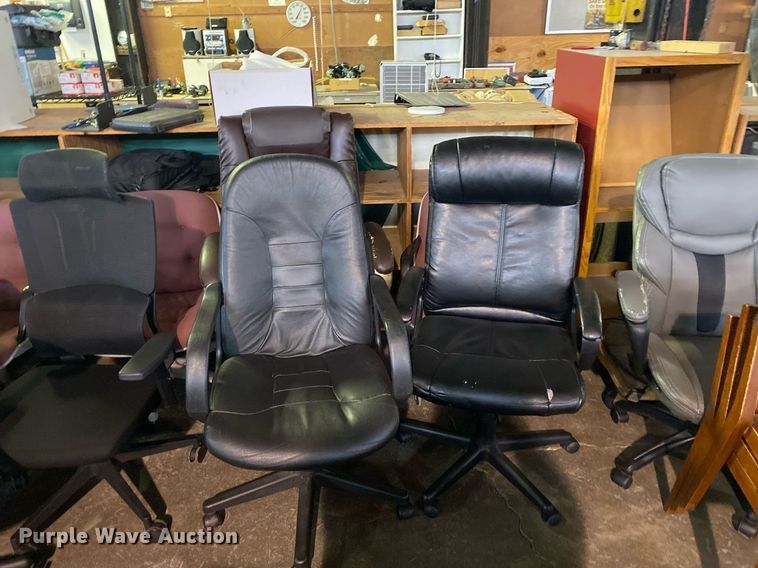 image for item KV9530 Approximately 35 chairs