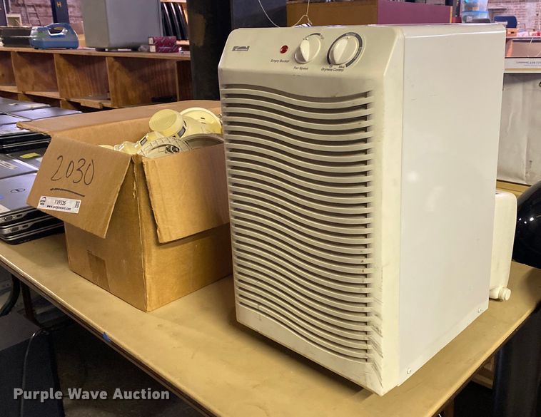 Kenmore 580.59600890 dehumidifier in Tulsa, OK Item KV9534 sold