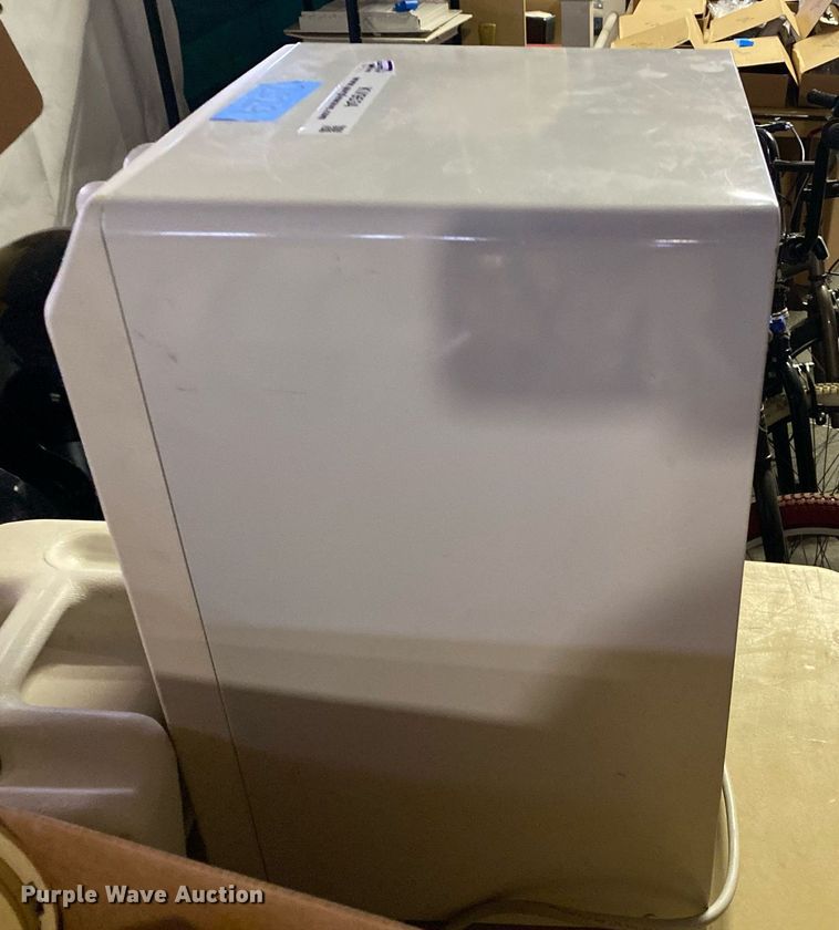 image for item KV9534 Kenmore 580.59600890  dehumidifier