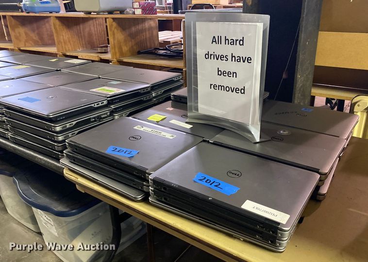 image for item KV9536 Approximately 19 Dell Latitude 6440 laptops