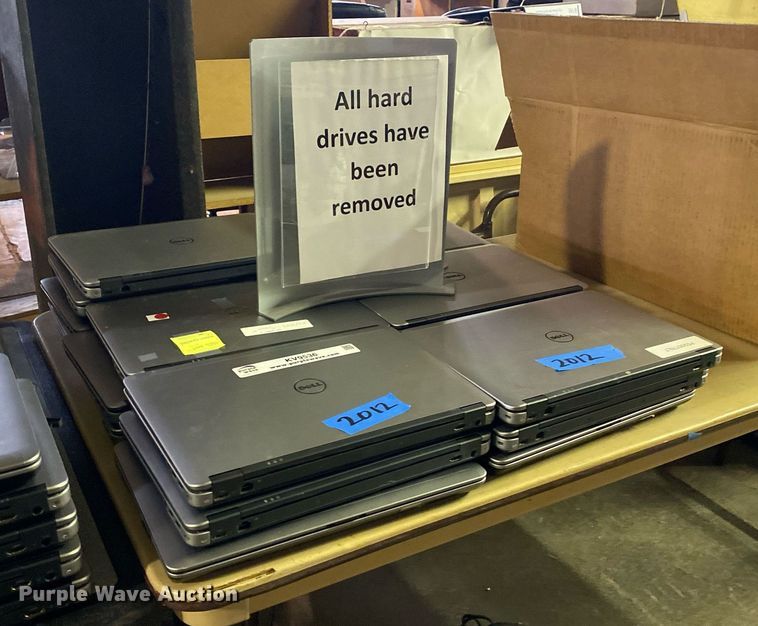 image for item KV9536 Approximately 19 Dell Latitude 6440 laptops