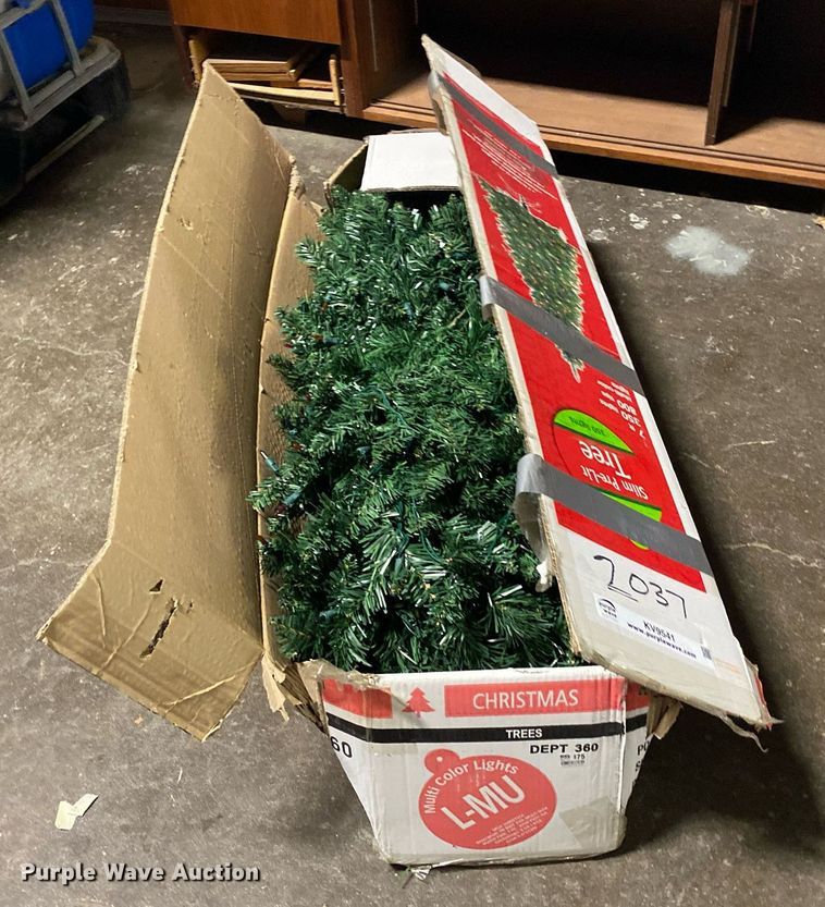 image for item KV9541 Christmas tree