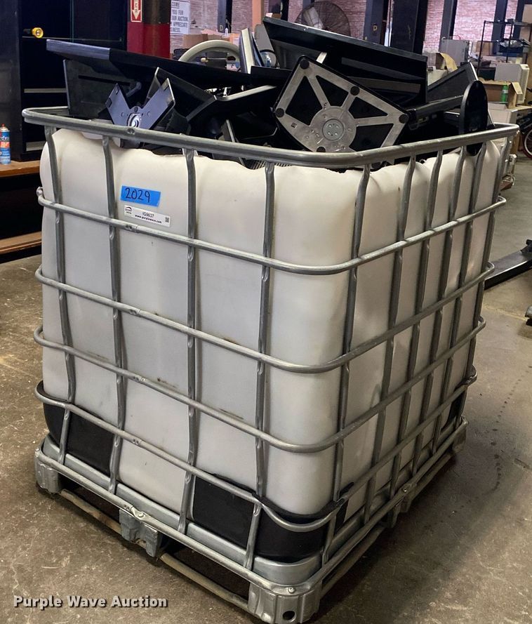 image for item KV9542 Approximately 45 monitors