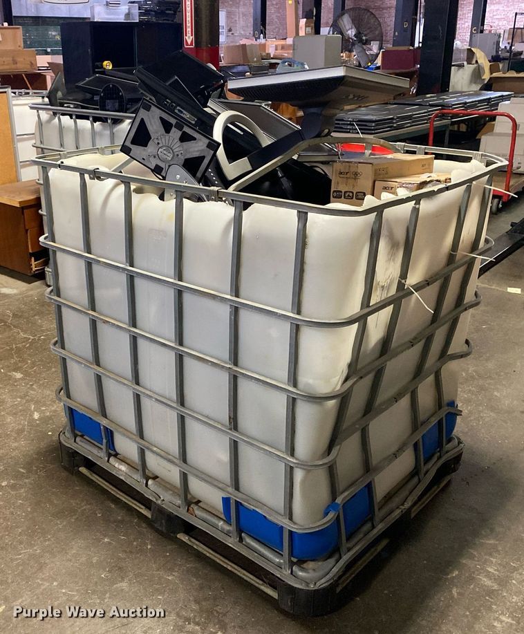 image for item KV9543 Approximately 37 monitors