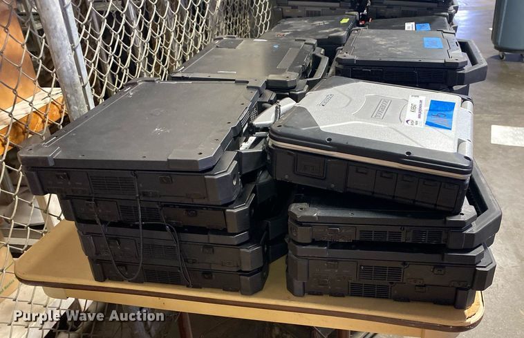 image for item KV9547 Approximately 17 laptops