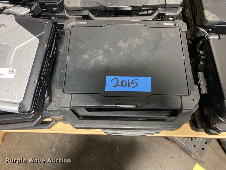 image for item KV9547 Approximately 17 laptops