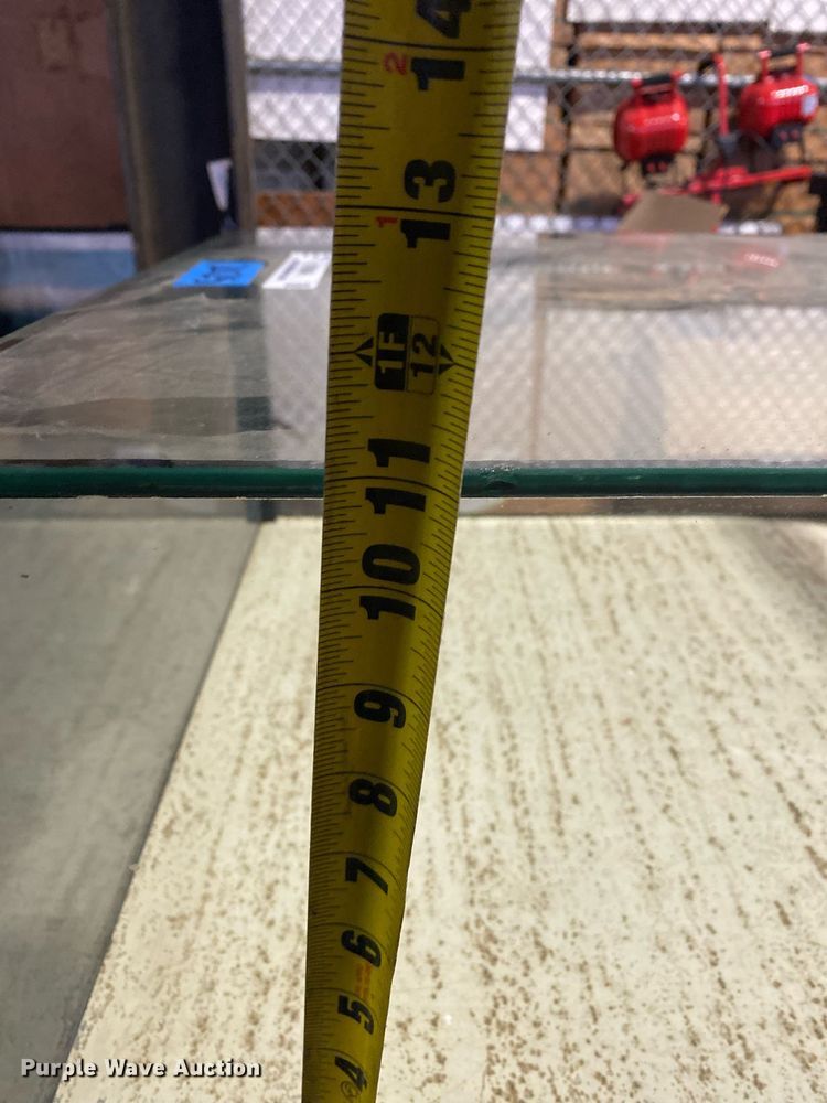 image for item KV9549 Glass display cabinet