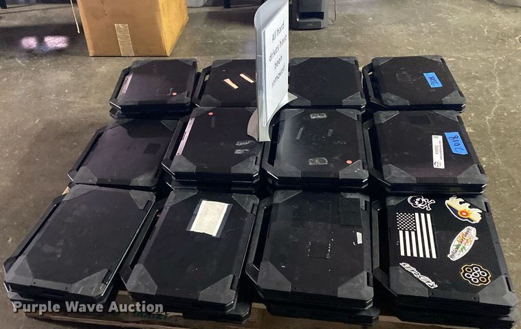 image for item KV9553 Approximately 31 Dell Latitude 5404 laptops