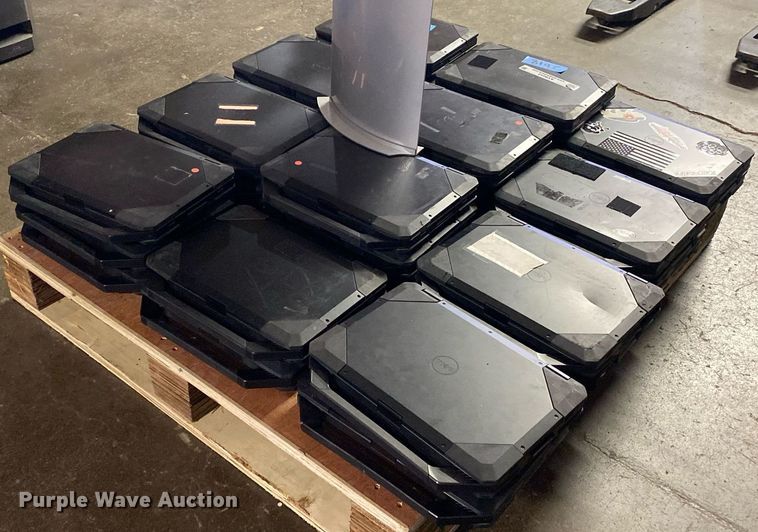 image for item KV9553 Approximately 31 Dell Latitude 5404 laptops