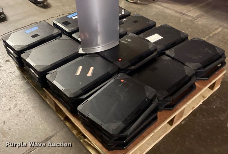 image for item KV9553 Approximately 31 Dell Latitude 5404 laptops