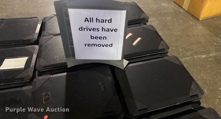 image for item KV9553 Approximately 31 Dell Latitude 5404 laptops