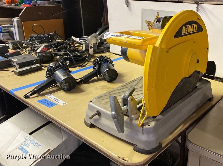 image for item KV9557 DeWalt D28715  14" chop saw