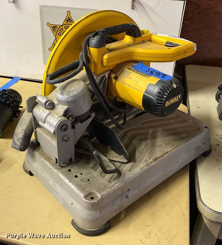 image for item KV9557 DeWalt D28715  14" chop saw