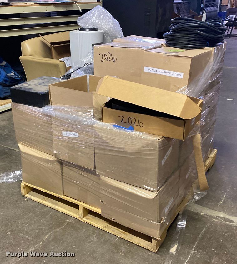 image for item KV9560 Approximately 70 Rocket vehicle routers