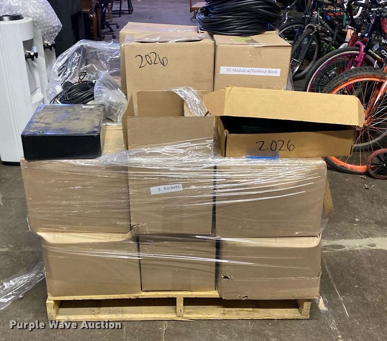 image for item KV9560 Approximately 70 Rocket vehicle routers