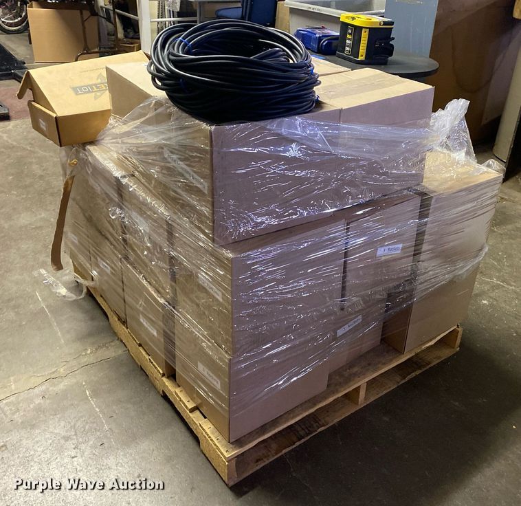 image for item KV9560 Approximately 70 Rocket vehicle routers