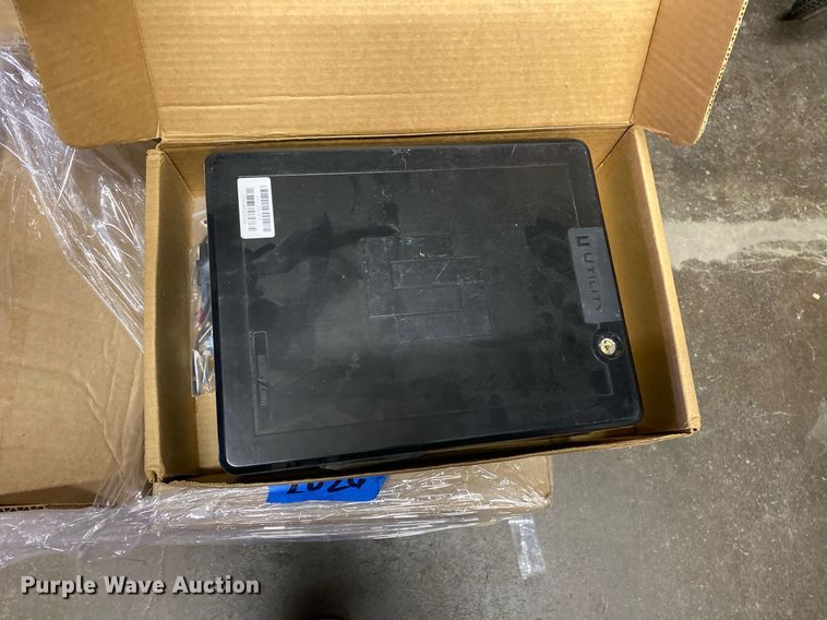 image for item KV9560 Approximately 70 Rocket vehicle routers