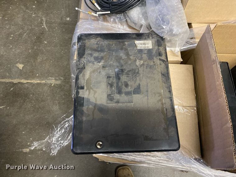 image for item KV9560 Approximately 70 Rocket vehicle routers