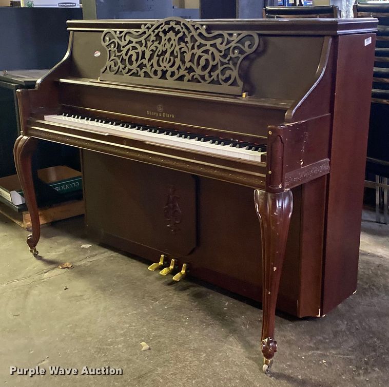 image for item KV9562 Story & Clark  piano