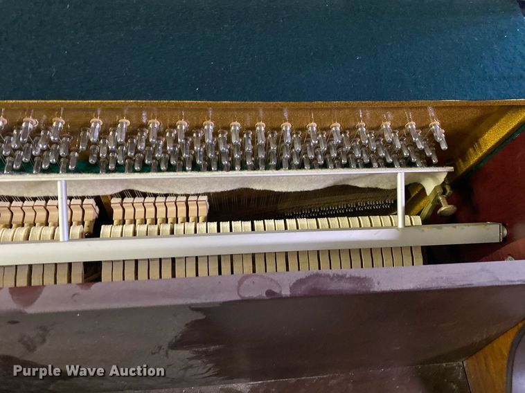 image for item KV9562 Story & Clark  piano