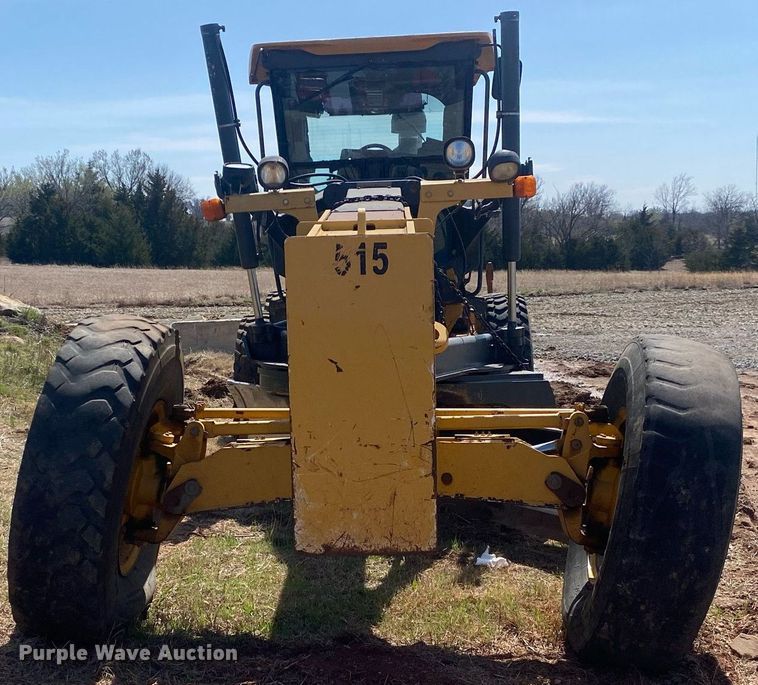 image for item KV9573 2007 John Deere 770D  motor grader