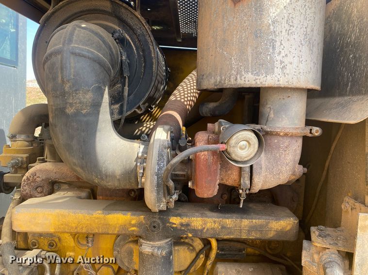 image for item KV9573 2007 John Deere 770D  motor grader