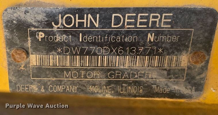 image for item KV9573 2007 John Deere 770D  motor grader