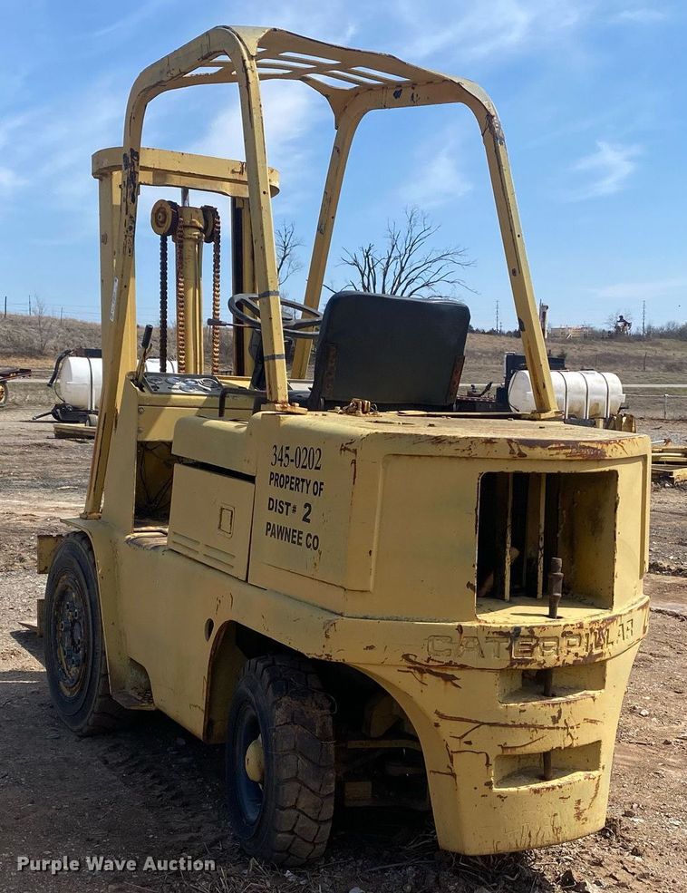 image for item KV9574 Caterpillar V50C  forklift