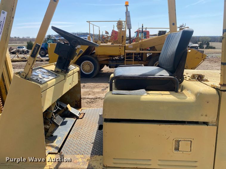 image for item KV9574 Caterpillar V50C  forklift