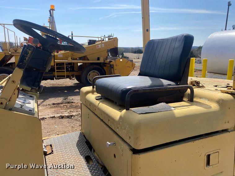 image for item KV9574 Caterpillar V50C  forklift