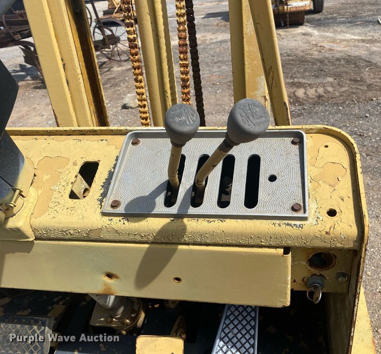 image for item KV9574 Caterpillar V50C  forklift