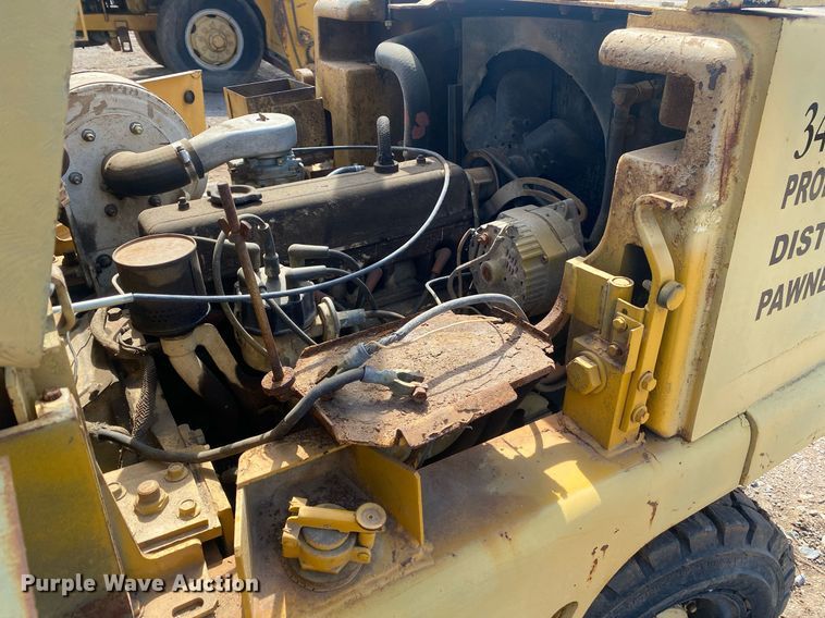 image for item KV9574 Caterpillar V50C  forklift