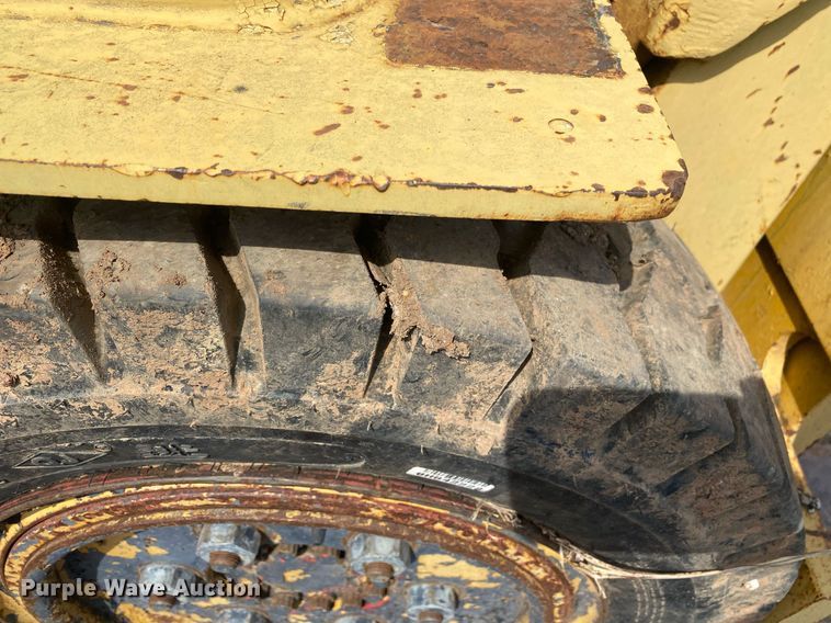 image for item KV9574 Caterpillar V50C  forklift