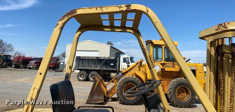 image for item KV9574 Caterpillar V50C  forklift