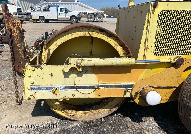 image for item KV9575 1990 Ferguson 46A  double drum roller