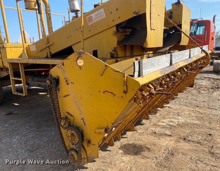 image for item KV9576 Buffalo Springfield K  chip spreader