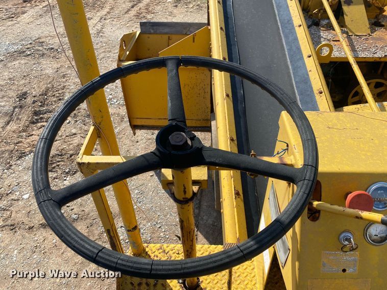 image for item KV9576 Buffalo Springfield K  chip spreader