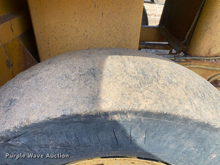 image for item KV9576 Buffalo Springfield K  chip spreader