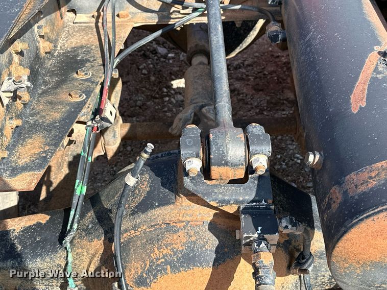 image for item KV9577 1987 GMC General  truck cab and chassis