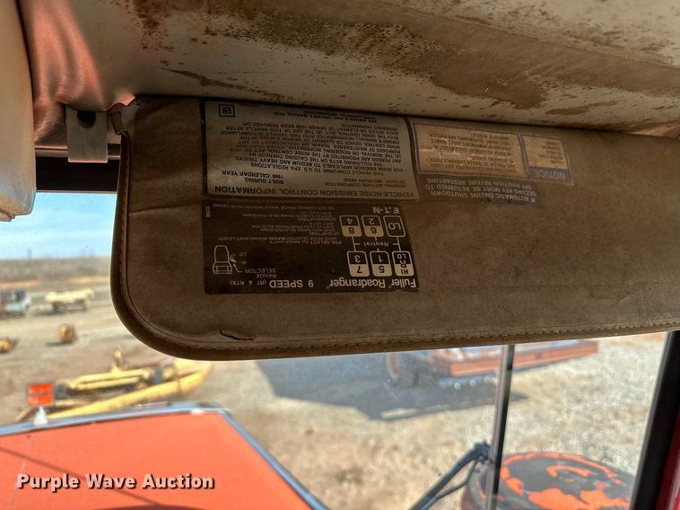 image for item KV9577 1987 GMC General  truck cab and chassis