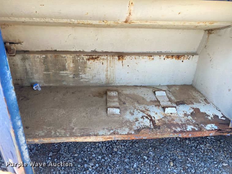 image for item KV9578 1990 Chevrolet C70  water truck