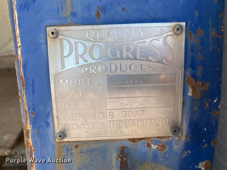 image for item KV9578 1990 Chevrolet C70  water truck