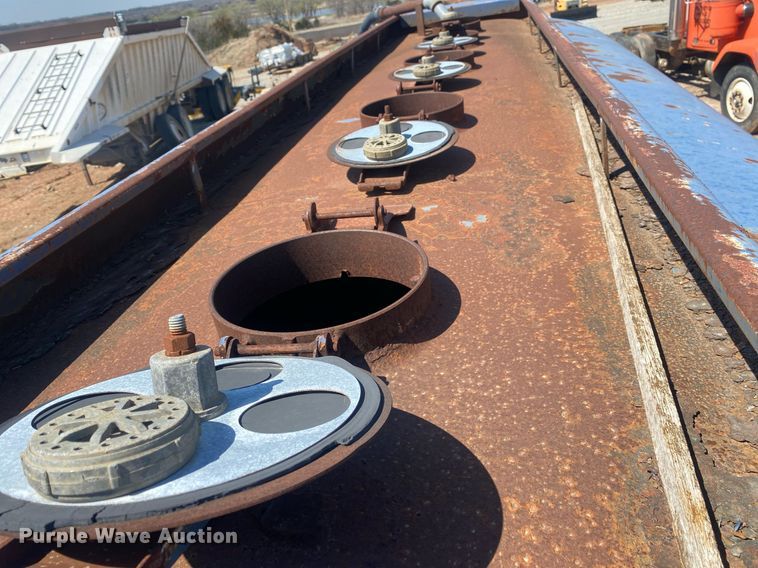 image for item KV9578 1990 Chevrolet C70  water truck