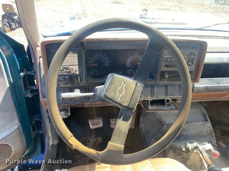 image for item KV9578 1990 Chevrolet C70  water truck