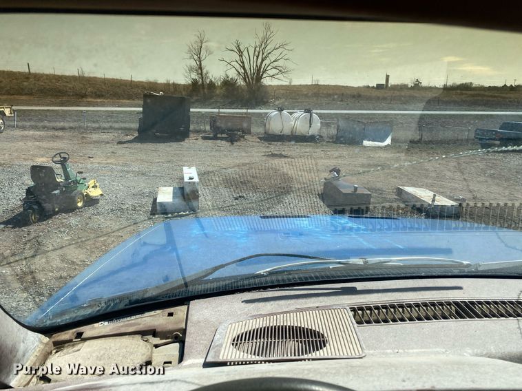 image for item KV9578 1990 Chevrolet C70  water truck