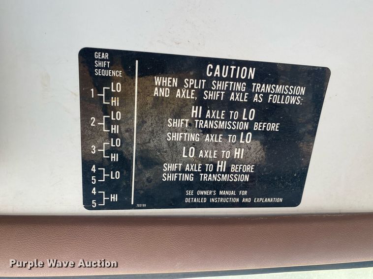 image for item KV9578 1990 Chevrolet C70  water truck