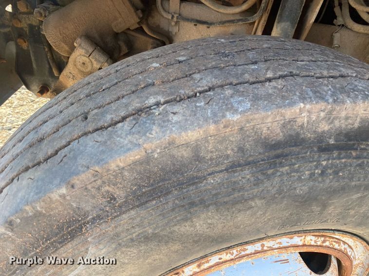 image for item KV9578 1990 Chevrolet C70  water truck