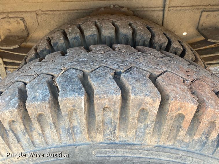 image for item KV9578 1990 Chevrolet C70  water truck