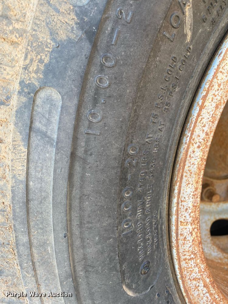 image for item KV9578 1990 Chevrolet C70  water truck