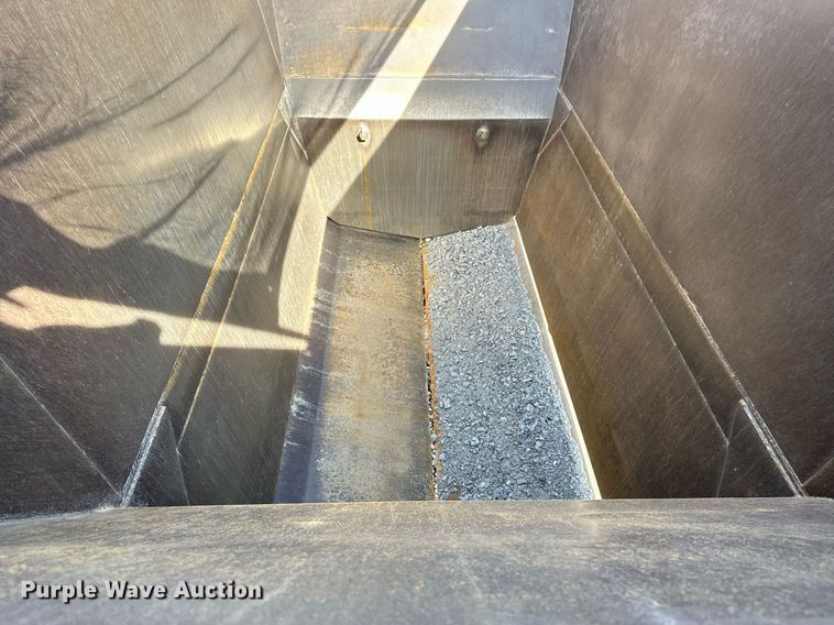 image for item KV9580 2007 CTS NDT-40  bottom dump trailer